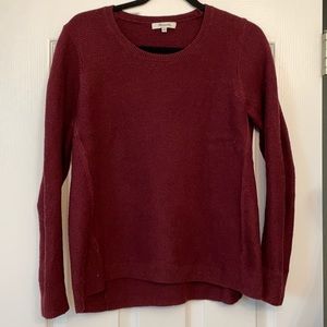 Madewell burgundy sweater size medium.